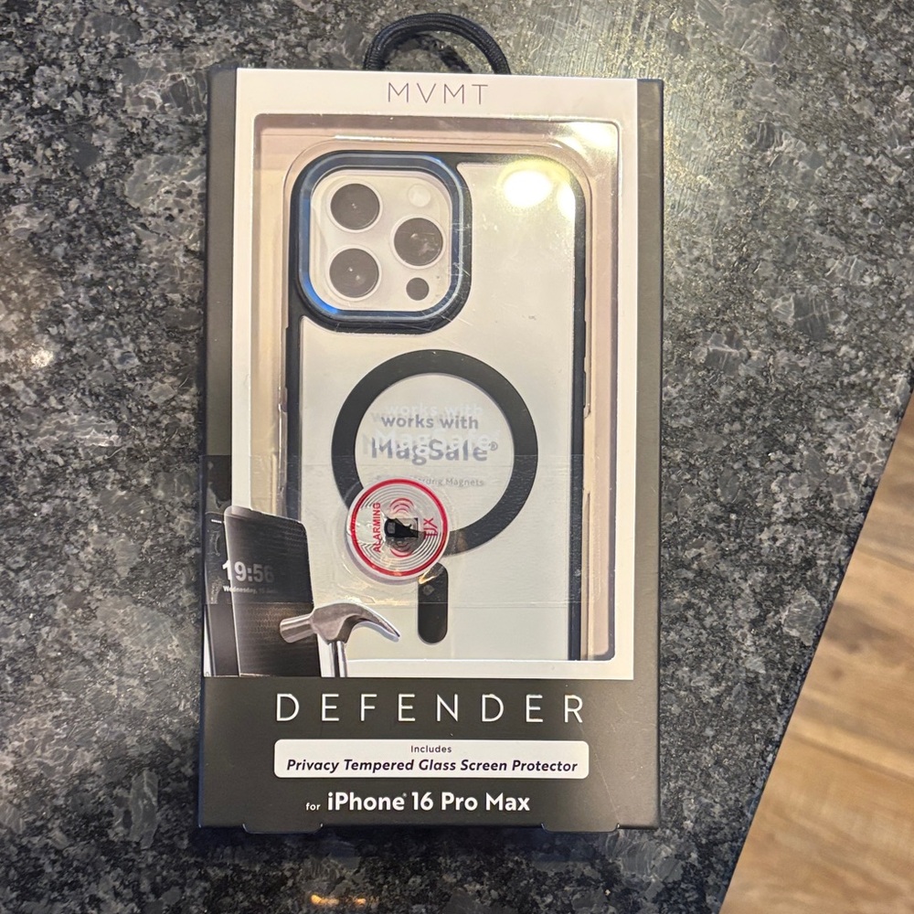 MVMT iPhone 16 Pro Max Defender Case - Black and White